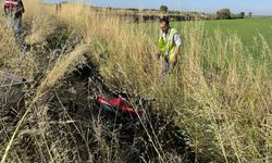 Motosikletiyle su kanalında can verdi