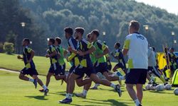 Fenerbahçe günü çift antrenmanla tamamladı