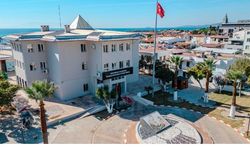 Seferihisar Belediyesi'ne operasyon