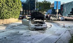 Seyir halinde alev aldı