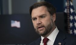 Vance: İran’da lider değişikliği planımız olmadı
