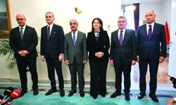 DEM Parti İmralı Heyeti ile AK Parti arasında gece yarısı kritik temas