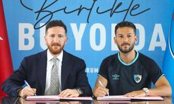 Erzurumspor FK'da imza günü: Özbalta ve 5 futbolcuyla devam