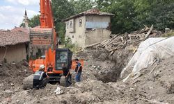 Kaçak define kazısı ölümle bitti