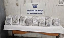 Sınırda 47 kilo esrar ele geçirildi