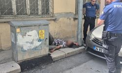 Elinde tabancayla hareketsiz halde bulundu!