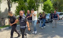 Masaj salonuna fuhuş baskını!