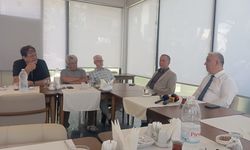 Belediye Başkanı ve meclis üyeleri Yeni Parti'ye geçti!