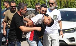 Husumetlilerine ateş açtı, yoldan geçen başkasını öldürdü