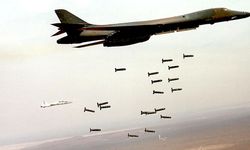 ABD, İran'da yeniden B-1 bombardıman uçakları kullanmaya başladı
