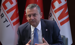 Özgür Özel: CHP rozetini çıkarırken gırtlağım düğümlendi