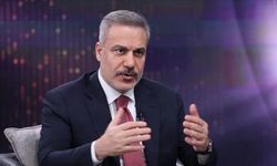 Fidan'dan Özgür Özel'e: Her yere şikayet ediyor
