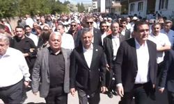 Özgür Özel, Sivas'ta: 33 yıldır burada bir kor ateş yanıyor!
