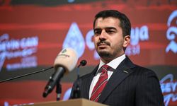 Çankaya Belediye Başkanı Hüseyin Can Güner, Esenboğa'da gözaltına alındı