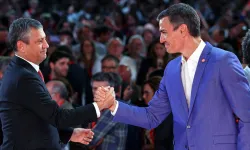 Pedro Sánchez'den YENİ Parti lideri Özel'e destek mektubu