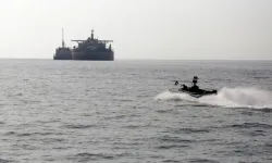 Yemen açıklarında silahlı grup yük gemisini kaçırdı