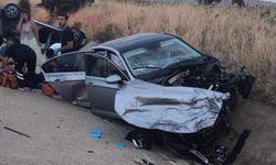 Otomobiller çarpıştı: 9 kişi yaralandı
