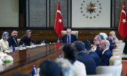 Cumhurbaşkanı Erdoğan, şehit yakınları ve gazileri kabul etti