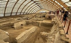 Çatalhöyük'ün "ölüler evi"nin bitişiğinde 8 bebek iskeleti bulundu
