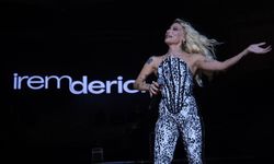 İrem Derici'den muhteşem performans!