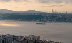 İstanbul'da sis nedeniyle bazı vapur seferleri iptal edildi