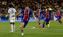 Paris Saint-Germain UEFA Süper Kupa'nın sahibi