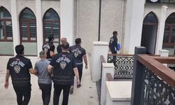 Yüksek fiyattan bilet satan 3 karaborsacı yakalandı