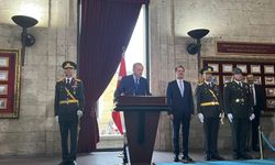 Erdoğan başkanlığındaki devlet erkanı, Anıtkabir'i ziyaret etti