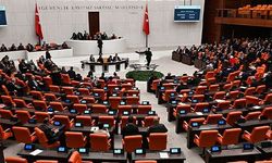AK Parti, "çerçeve yasa" mesaisini hızlandırdı: DEM Parti ve MHP ile peş peşe görüşmeler