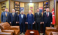 MHP Lideri Devlet Bahçeli, Adalet ve Anayasa Komisyonu üyelerini kabul etti