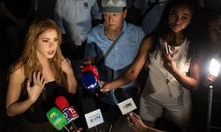 Shakira'dan Kolombiya'daki deprem bölgesine anlamlı destek