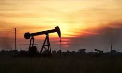 Trump saldırı planını durdurdu, petrol fiyatları çakıldı
