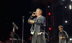 Oğuzhan Koç, Edirne Gastronomi Festivali'nde konser verdi