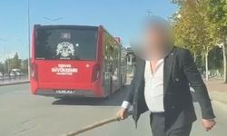 Trafikte sopayla saldırı girişimine 380 bin TL ceza!