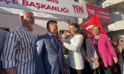 Marmaris Belediye Başkanı Acar Ünlü Yeni Parti'ye katıldı