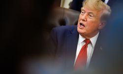 Trump, Rusya ve İran'ı hedef alan yaptırım tasarısını imzaladı