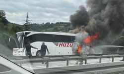 Yolcu otobüsü alevlere teslim oldu!
