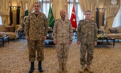 Türkiye, Pakistan ve Arabistan ortak askeri desteği görüştü!