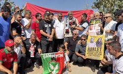 Amedspor ve Beşiktaş taraftarlarından Rojin Kabaiş’in mezarına ziyaret