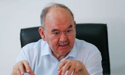Eski İzmir Büyükşehir Belediye Başkanı Burhan Özfatura vefat etti
