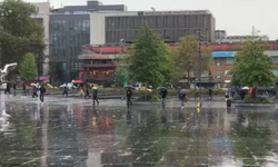 İstanbul'da yağış trafiği etkiledi