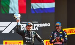 İtalya Grand Prix'sini 19. sıradan başlayan Kimi Antonelli kazandı