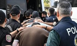Mersin'de yasa dışı bahis operasyonu: 30 tutuklama, hesaplarda 7,6 milyar TL'lik işlem