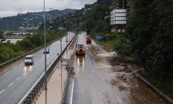 Rize’de sel ve heyelan: Hasar tespit çalışmaları başladı