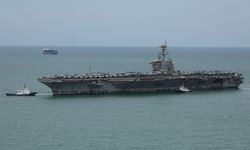 USS Abraham Lincoln'de 8 denizci intihar girişiminde bulundu