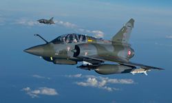 Mirage 2000D tipi savaş uçağı düştü!