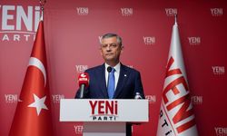 Özgür Özel: Cemil Tugay bizim için haindir, İzmir'e ihanet etmiştir