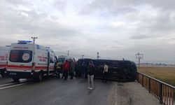 Öğrenci servisi devrildi: 14 yaralı