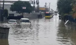 İstanbul asrın felaketini yaşadı: 2 kişi hayatını kaybetti