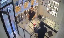 Kuyumcuyu soyacaktı, tuzağa düştü!